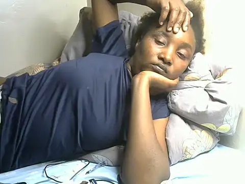 Snapshot of StacyGee24 chatting on 02-20-26, 06:41 StacyGee24 online show from 02-20-26, 06:41