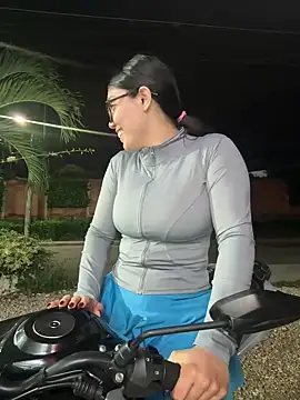 zui lu online show from 02-26-25, 08:04