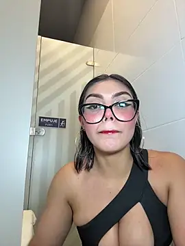 zui lu online show from 10-05-25, 03:49