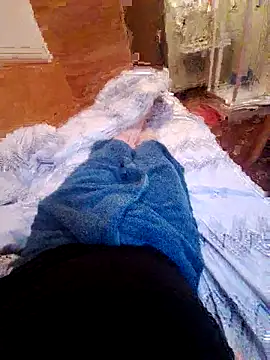 Bozok1906 online show from 09-24-25, 04:21