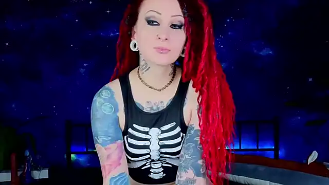 MartthaKatze online show from 11-26-25, 03:57