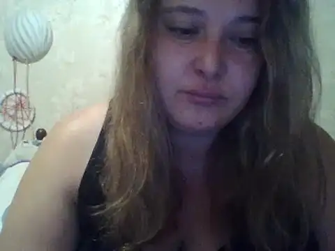 ParisMimi online show from 10-10-25, 06:12