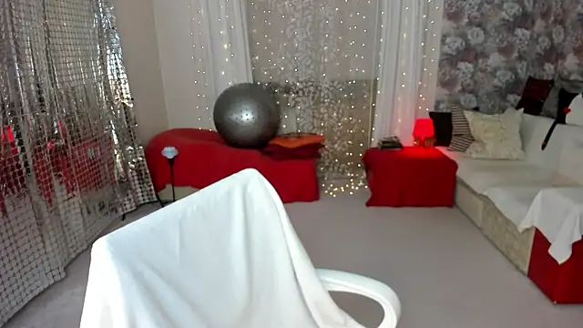 KarinaSweeety online show from 10-07-25, 05:48