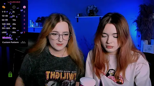 liana kisses online show from 10-16-25, 07:48