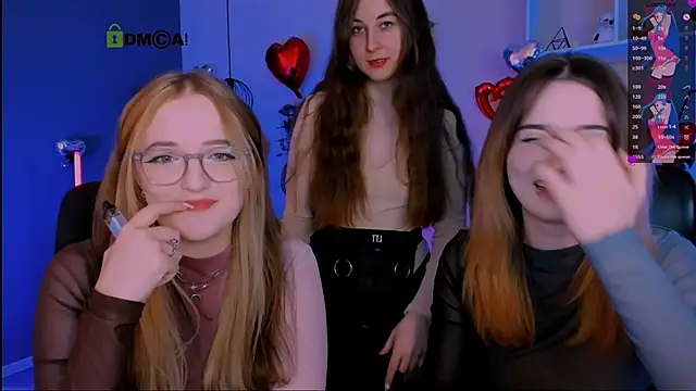 liana kisses online show from 02-21-26, 08:32