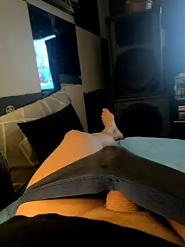 Snapshot of MatthewEmme chatting on 10-20-25, 11:16 MatthewEmme online show from 10-20-25, 11:16