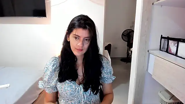misstoya online show from 09-15-25, 04:40