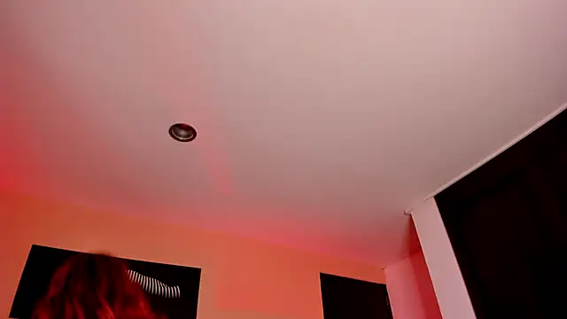 Snapshot of ChloeConnorr chatting on 03-13-25, 08:37 ChloeConnorr online show from 03-13-25, 08:37