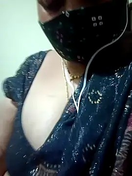 Snapshot of Adwithaa chatting on 12-29-24, 04:30 Adwithaa online show from 12-29-24, 04:30