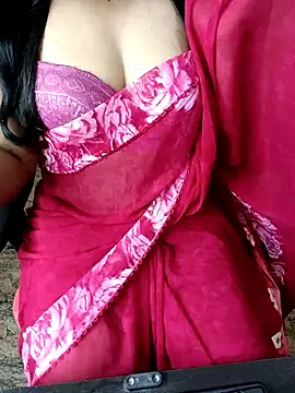 Snapshot of Adwithaa chatting on 02-14-26, 06:43 Adwithaa online show from 02-14-26, 06:43