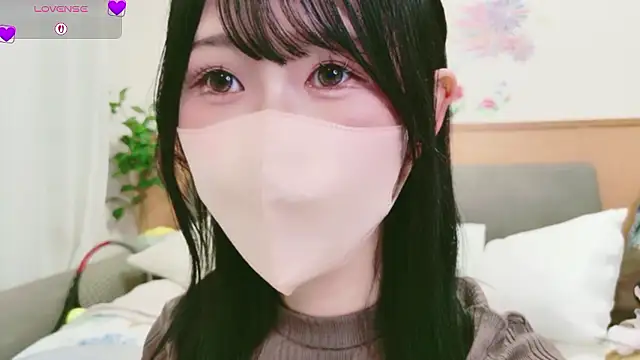 Conatsu online show from 10-10-25, 04:11