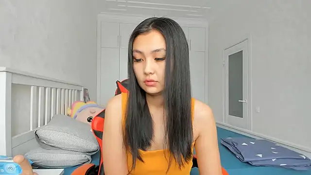 Missykitty01 online show from 12-09-24, 08:33