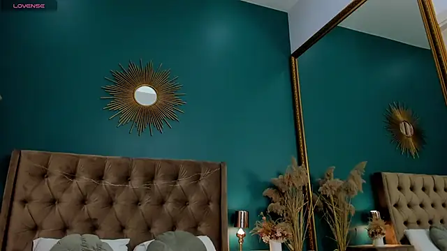 Snapshot of AprilWong chatting on 03-16-25, 12:22 AprilWong online show from 03-16-25, 12:22