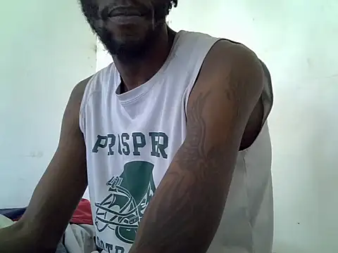 Snapshot of Delicious-D chatting on 02-03-25, 10:58 Delicious-D online show from 02-03-25, 10:58