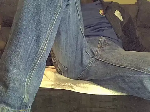 Snapshot of Delicious-D chatting on 02-06-25, 08:02 Delicious-D online show from 02-06-25, 08:02