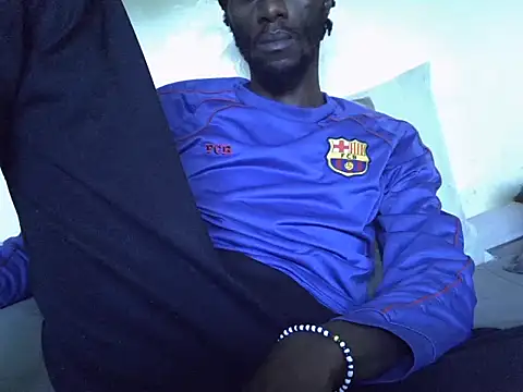 Snapshot of Delicious-D chatting on 02-08-25, 08:42 Delicious-D online show from 02-08-25, 08:42