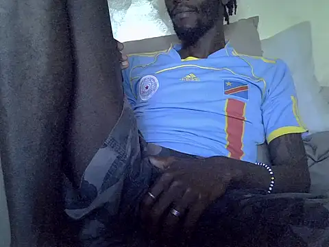 Snapshot of Delicious-D chatting on 02-17-25, 09:46 Delicious-D online show from 02-17-25, 09:46