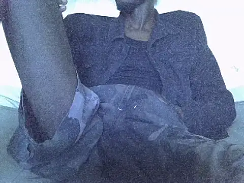 Snapshot of Delicious-D chatting on 03-18-25, 10:46 Delicious-D online show from 03-18-25, 10:46