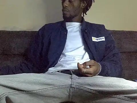 Snapshot of Delicious-D chatting on 11-09-25, 07:23 Delicious-D online show from 11-09-25, 07:23