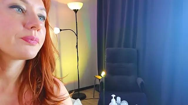 AlexaLenee online show from 12-06-24, 08:37