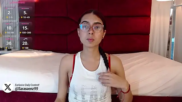 Snapshot of sara_saenz99 chatting on 01-11-25, 07:38 sara saenz99 online show from 01-11-25, 07:38