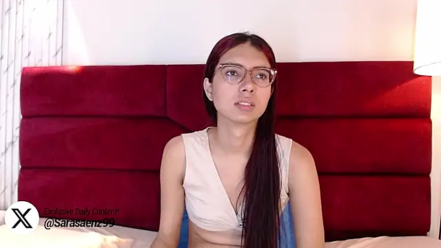 Snapshot of sara_saenz99 chatting on 03-16-25, 07:17 sara saenz99 online show from 03-16-25, 07:17