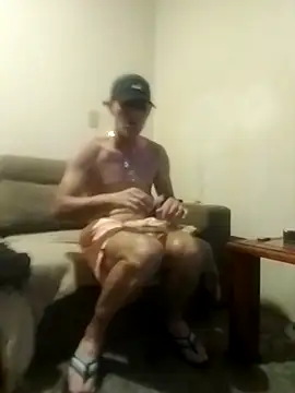 Snapshot of CrestedNotch chatting on 02-06-26, 02:49 CrestedNotch online show from 02-06-26, 02:49