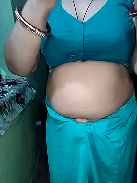 Snapshot of Pratibha_ji chatting on 12-22-24, 06:39 Pratibha ji online show from 12-22-24, 06:39