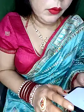 Snapshot of Pratibha_ji chatting on 01-11-25, 08:43 Pratibha ji online show from 01-11-25, 08:43