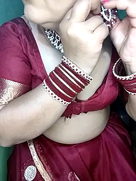 Snapshot of Pratibha_ji chatting on 02-15-25, 07:06 Pratibha ji online show from 02-15-25, 07:06