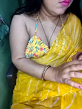 Snapshot of Pratibha_ji chatting on 02-25-25, 08:25 Pratibha ji online show from 02-25-25, 08:25