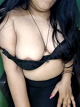 Snapshot of Pratibha_ji chatting on 02-25-25, 06:09 Pratibha ji online show from 02-25-25, 06:09