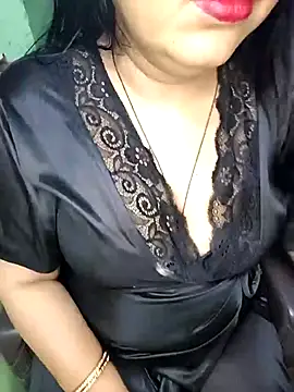 Snapshot of Pratibha_ji chatting on 03-06-25, 05:22 Pratibha ji online show from 03-06-25, 05:22