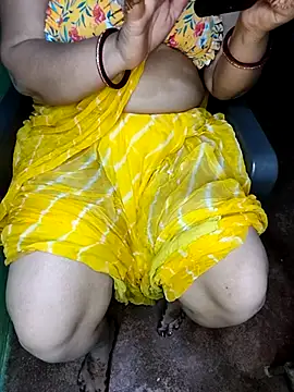 Snapshot of Pratibha_ji chatting on 03-19-25, 10:11 Pratibha ji online show from 03-19-25, 10:11