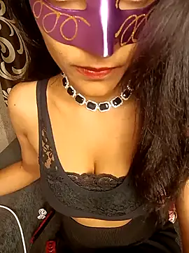 REVA DARLING online show from 12-15-24, 05:31