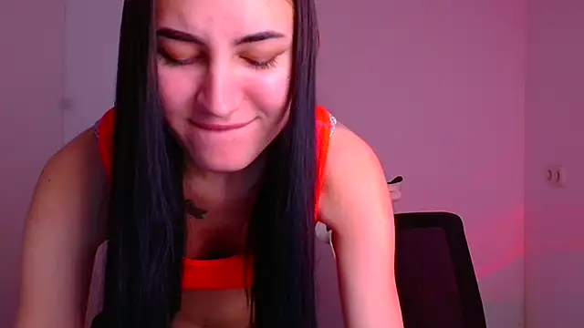 Jennifer Blum online show from 12-11-24, 06:36
