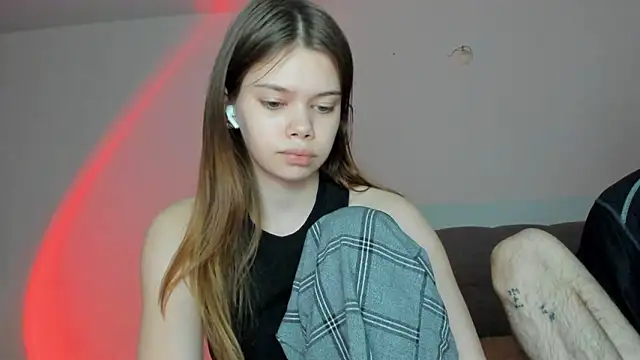 Snapshot of chansetolove chatting on 02-25-26, 02:27 chansetolove online show from 02-25-26, 02:27