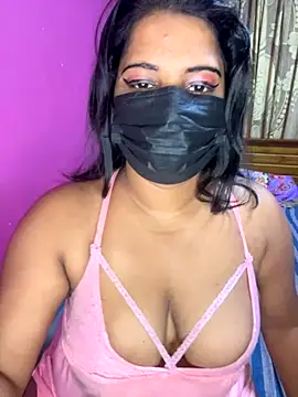 NOORA-GIRL online show from 10-18-25, 04:37