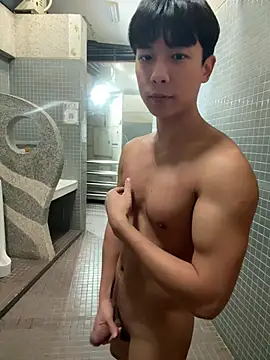 Snapshot of ericsex_tw chatting on 02-06-26, 02:09 ericsex tw online show from 02-06-26, 02:09