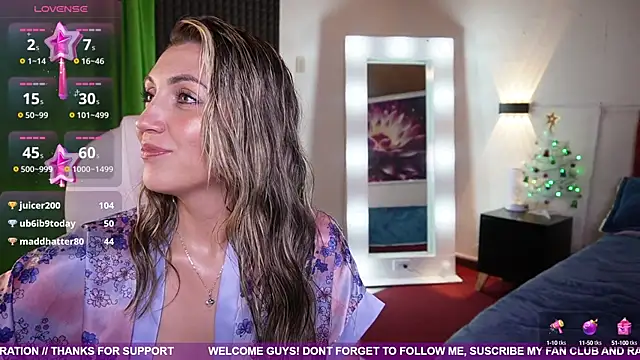 Snapshot of anny_sweet72 chatting on 12-13-24, 03:43 anny sweet72 online show from 12-13-24, 03:43