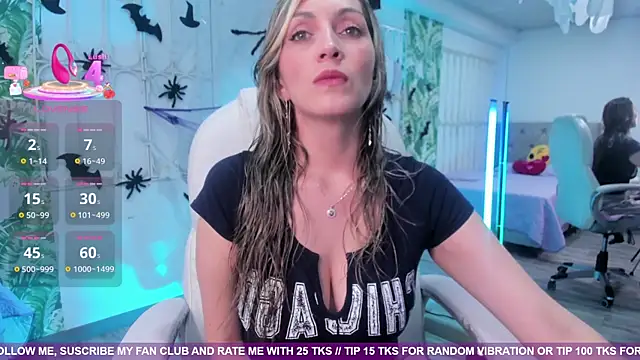 Snapshot of anny_sweet72 chatting on 11-06-25, 12:17 anny sweet72 online show from 11-06-25, 12:17