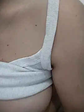 Snapshot of kBossgirls chatting on 11-03-25, 04:41 kBossgirls online show from 11-03-25, 04:41