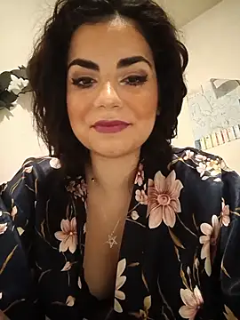 Saturnia Yvonne online show from 12-04-24, 11:35