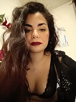 Saturnia Yvonne online show from 01-04-25, 11:38
