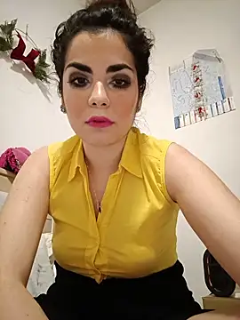 Saturnia Yvonne online show from 01-31-25, 11:45