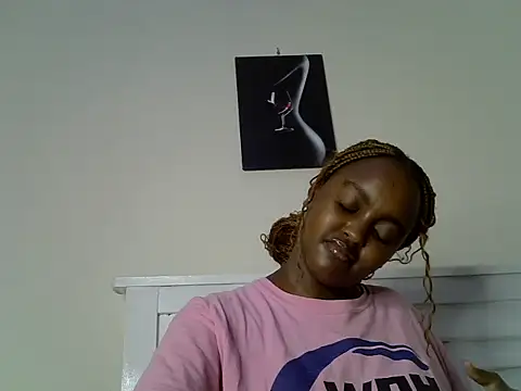 Snapshot of _nightnurse chatting on 12-04-24, 06:39 nightnurse online show from 12-04-24, 06:39