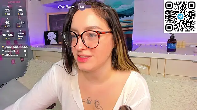 Snapshot of Kruela_Eva chatting on 03-23-25, 02:37 Kruela Eva online show from 03-23-25, 02:37