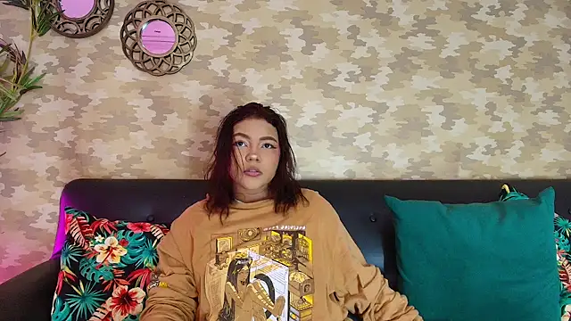 cherry chel online show from 12-28-24, 08:15