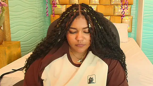 Snapshot of cherry_chel chatting on 02-20-26, 10:43 cherry chel online show from 02-20-26, 10:43