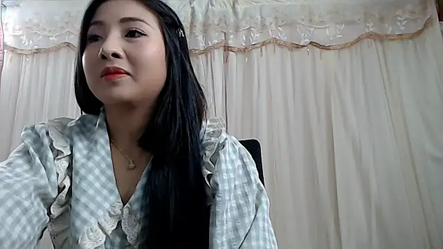 Snapshot of MiMi_0293 chatting on 12-17-24, 07:29 MiMi 0293 online show from 12-17-24, 07:29